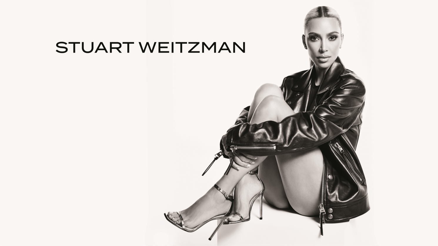 STUART WEITZMAN重磅宣布金·卡戴珊（KIM KARDASHIAN）成为品牌全球大使 品牌耀目升级 开启全新篇章